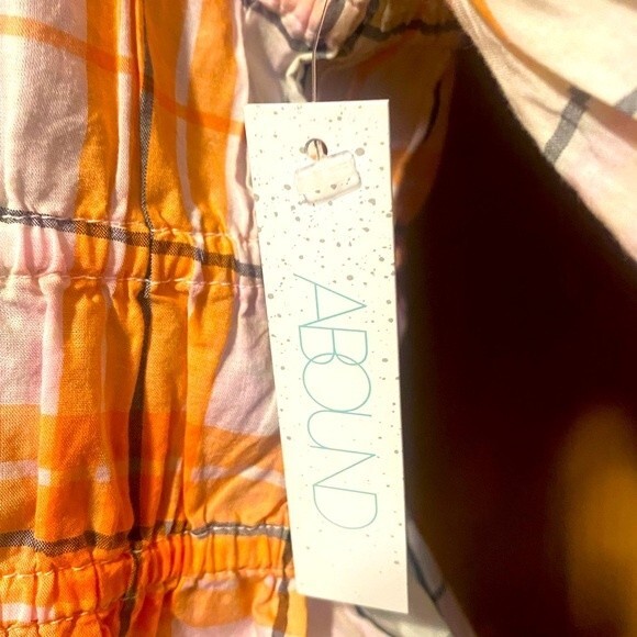 NWT Abound Adley orange & white plaid Juniors Puff Sleeve Crop Top Medium - Picture 2 of 8